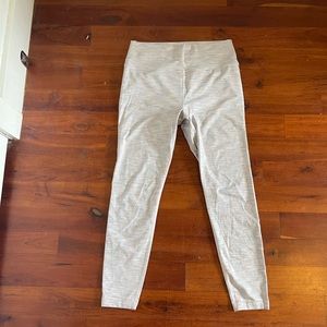 OUTDOOR VOICES | Large yoga leggings